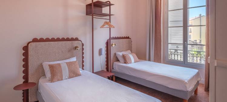 卢维亚酒店(Hôtel Louvia)图片