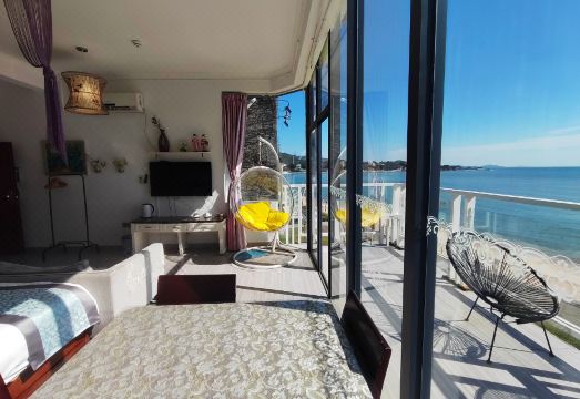 Bit Times Sea View InnHotel Overview