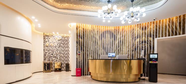 陌上雅居·丽豪酒店(林州汽车站龙湖水系公园店)图片