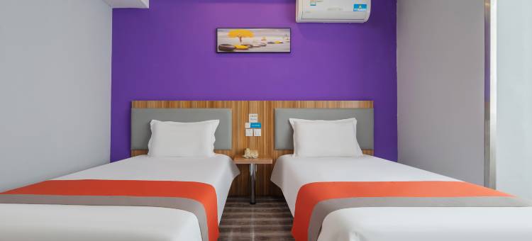 驿家365连锁酒店(河间信誉楼店)图片