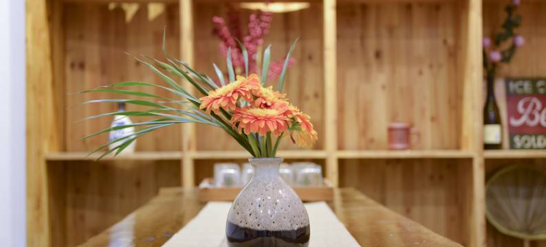 只为等你客栈(张家界火车站天门山索道站店)图片