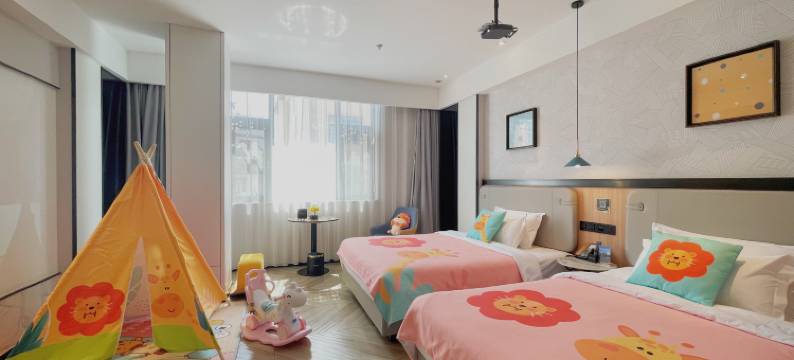 美宿欢漫酒店(古城南门店)图片