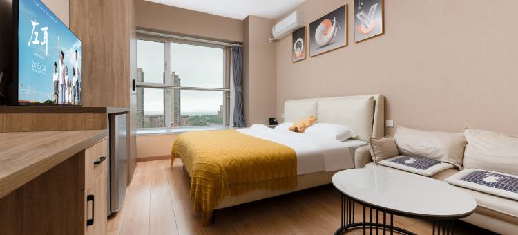 斯维登度假公寓(威海火车站万达广场店)图片