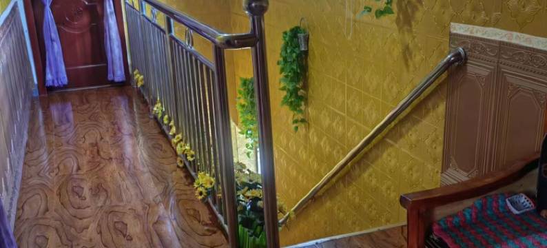 羊卓打隆曲宗民宿图片