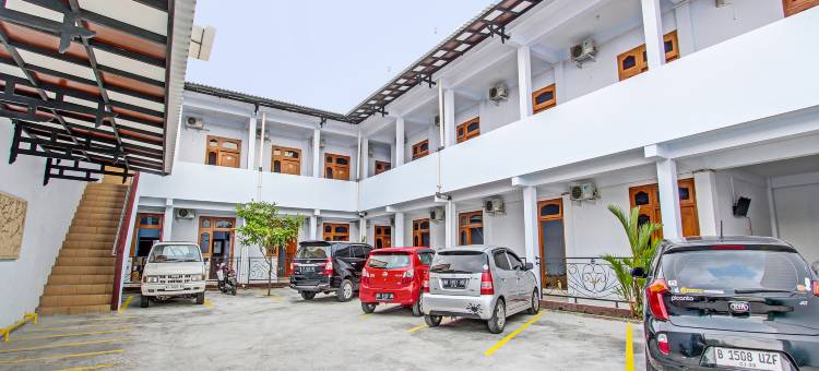 Urbanview Syariah Wisma Nabil Solo图片