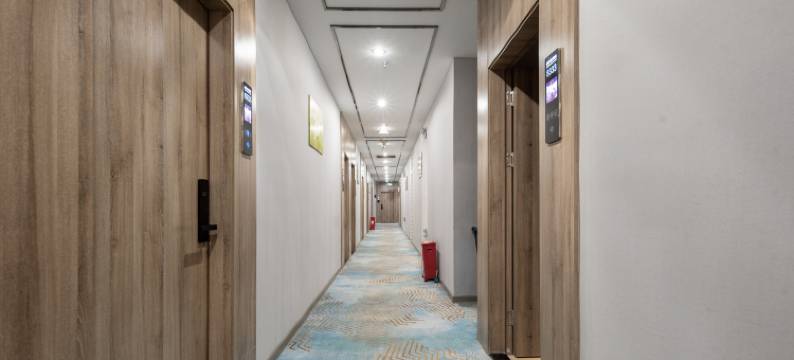 希尔伯酒店(深圳宝安国际机场怀德地铁站店)图片