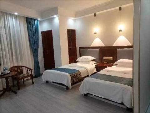 凤庆林豪商务宾馆