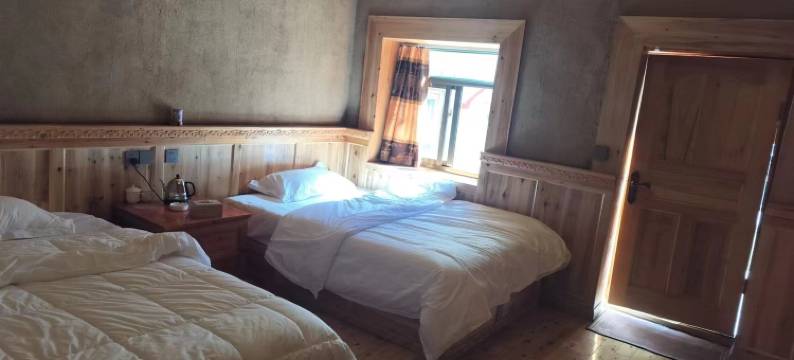 康定央切苑民宿图片