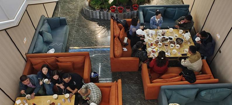 普兰景菲假日酒店图片