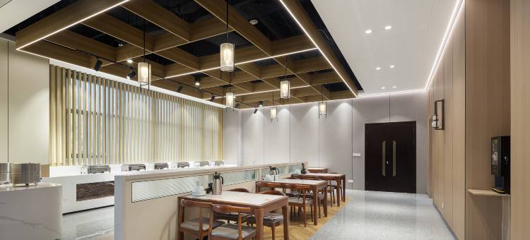 桃李春风酒店(新乡河师大万达广场店)图片