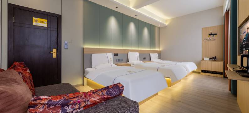 弥勒都市188轻奢酒店(湖泉生态园店)图片