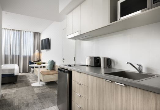 Quest Midland Hotel Overview