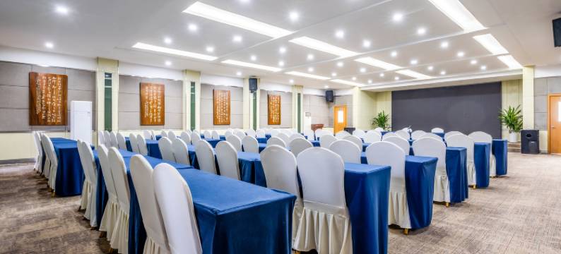 成都天簏林艺酒店(欢乐谷西南交大店)图片