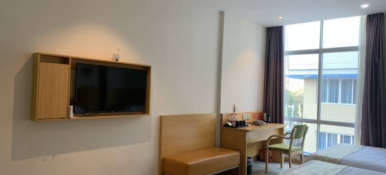 银海酒店(丹霞大道银海花园店)图片