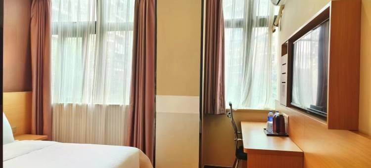 7天优品酒店(成都杜甫草堂西南财大地铁站店)图片