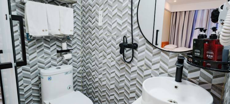 骏怡酒店(章丘火车站明水古城店)图片