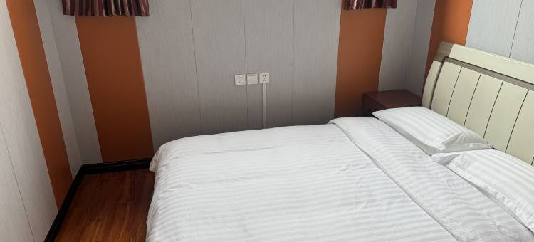 碌曲曲格尔宾馆图片