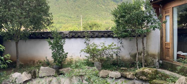 宏村塔川十里秋色民宿图片