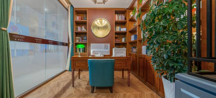 喆啡酒店(银川鼓楼步行街玉皇阁店)图片