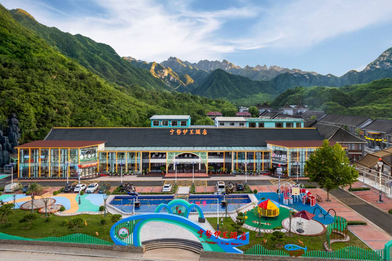 云上四季酒店(保定涞水野三坡百里峡店)图片
