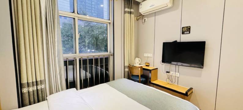 武夷酒店(南京竹山路地铁站店)图片