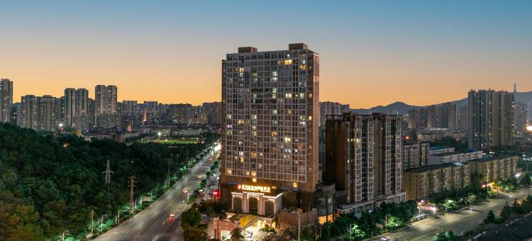 万利达凯瑞国际酒店(武汉纺织大学谭鑫培公园地铁店)图片