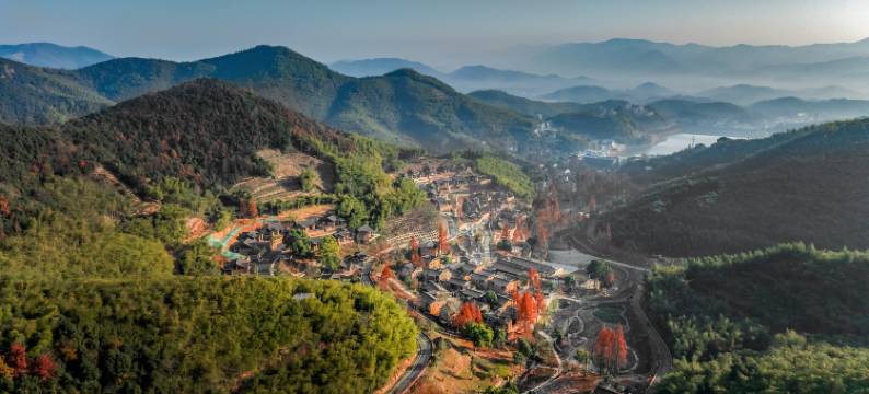 湖州十里芳菲香积岭村落图片