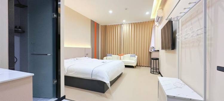 泊曼尼酒店图片