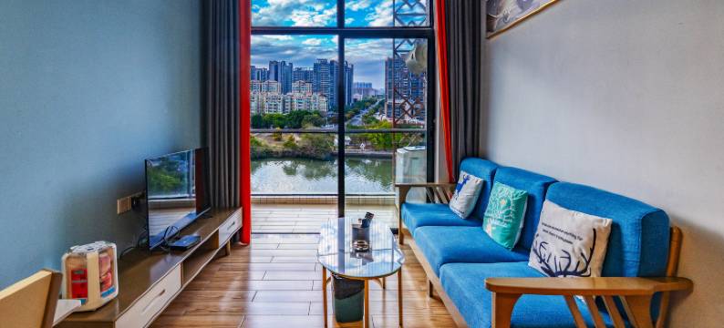 中山她他会公寓(中山兴中广场店)图片