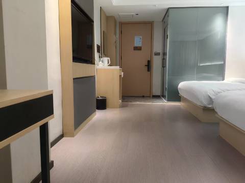 班戈云端观景酒店