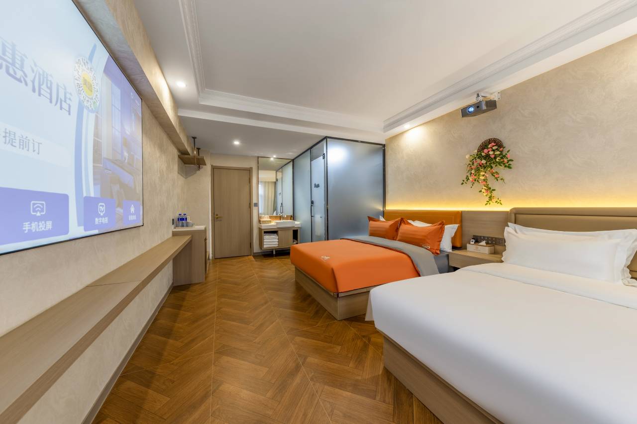 君港智能酒店(东河火车站机场店)图片