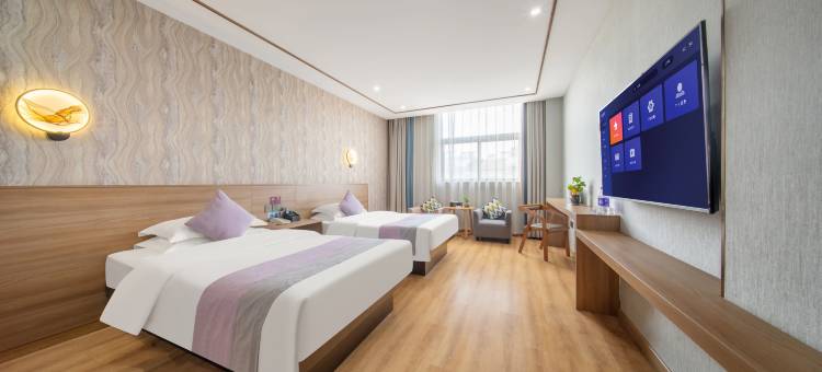 衢州颐朵轻奢酒店(衢州高铁站万达广场店)图片