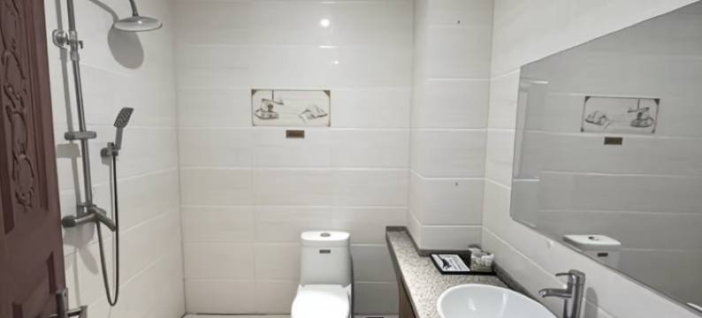 和静兴圣宾馆图片