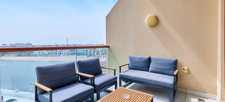 bnbme | 棕榈岛时尚单间公寓，带阳台，可欣赏海景(bnbme | Chic Studio in Palm w/ Balcony & Sea Views)图片