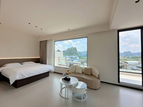 都安漫山河畔民宿