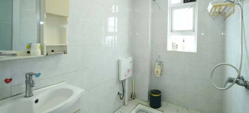 途悦公寓(火车东站凤岭佳园店)图片