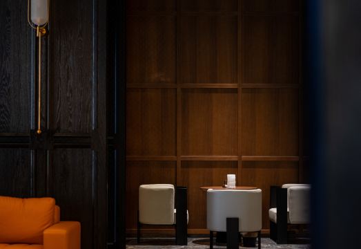 Days Wyndham Hotel in Malakhan, Aba Hotel Overview