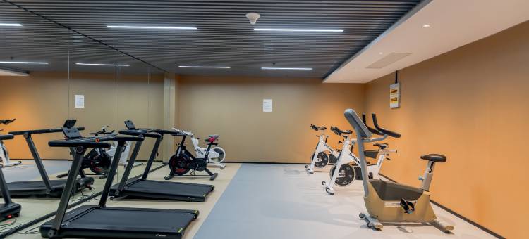 万信酒店(上海世博园高科西路地铁站店)图片