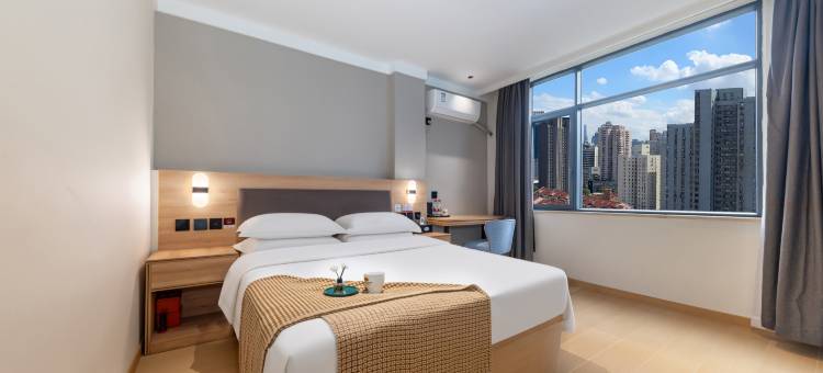 巢笙·品悦酒店(万达广场店)图片