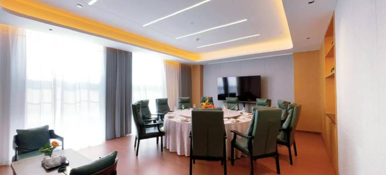 岷山景韵大酒店(高铁北站店)图片