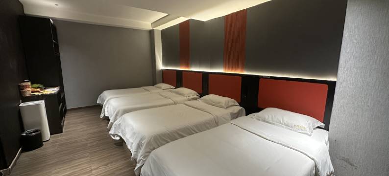 粤塔X电竞酒店(拱北口岸高铁站店)图片