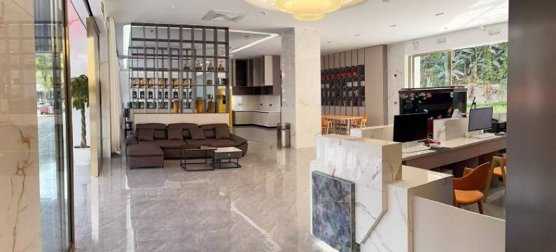 镇康千寻旅居酒店图片