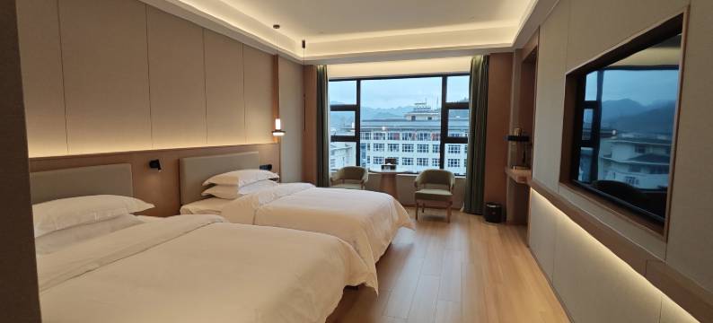 咸丰国际酒店图片