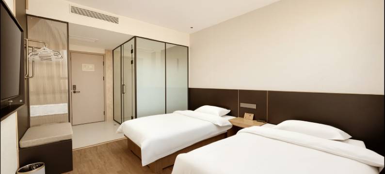 蔚寰云境智能酒店(安国药城店)图片