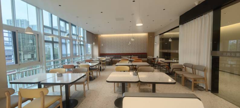 如家商旅酒店(福州三坊七巷茶亭地铁站店)图片