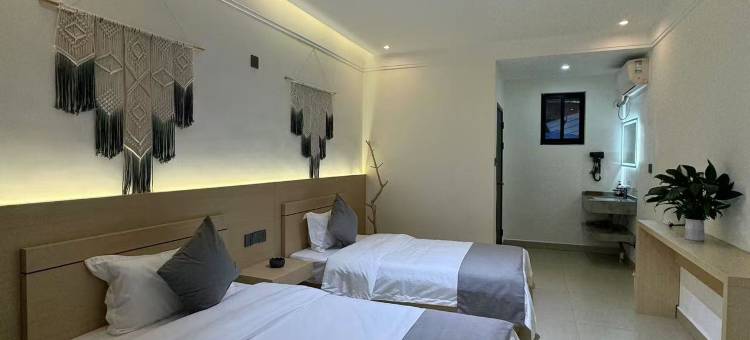 三家香精品民宿图片