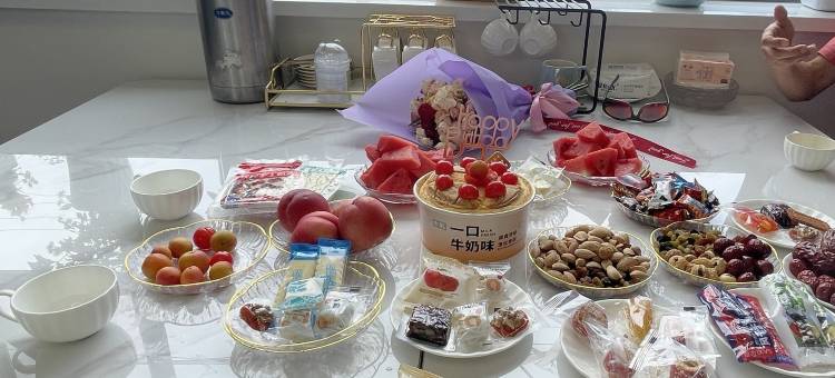 库尔德宁•半亩小院ROMANTIC•TIME诗与远方度假民宿图片