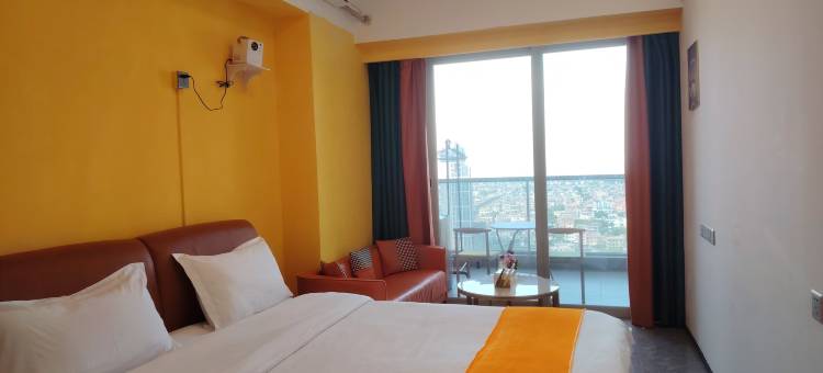 云一公寓(中山港口镇保利广场店)图片