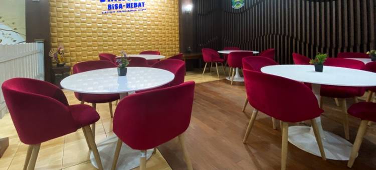 RedDoorz Plus @ edOtel Malang图片
