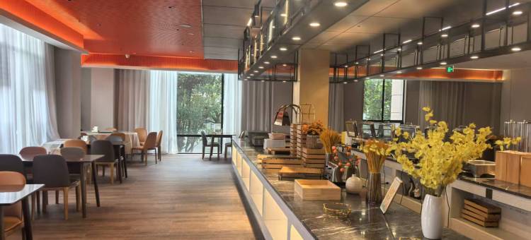 凯莱斯顿国际酒店(临沧市政府广场店)图片